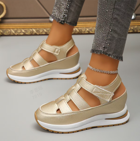Selena – Comfortable Platform Sandal with Velcro Strap