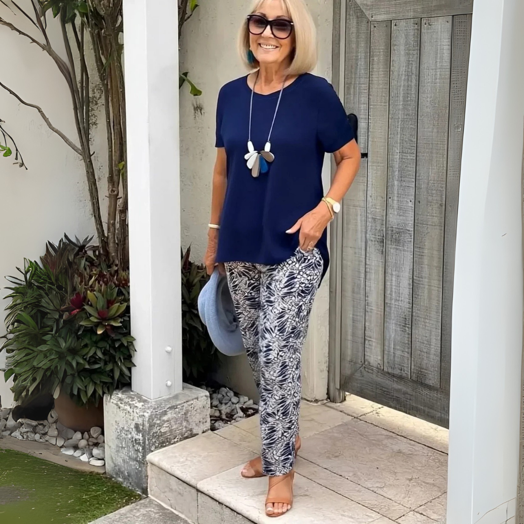 Marlies – Comfortable Summer Set with Printed Trousers