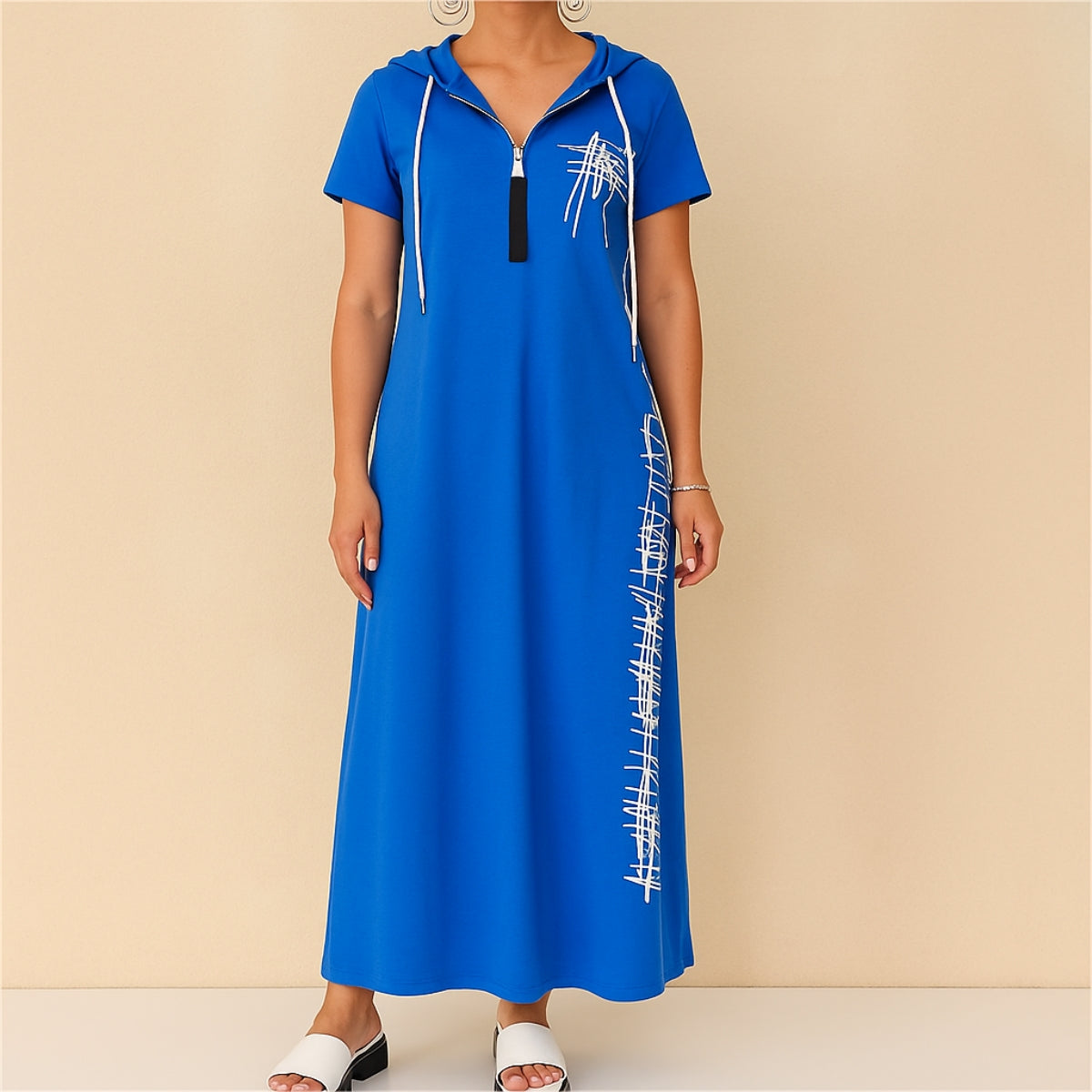 Neria –Airy Hoodie Dress